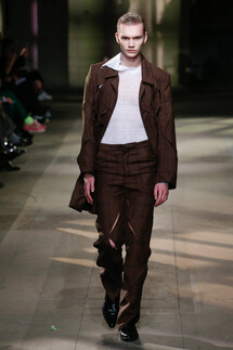 MAN FALL 2018 MENSWEAR London коллекция MAN осень 2018 мужская неделя моды в Лондоне Mainstyles